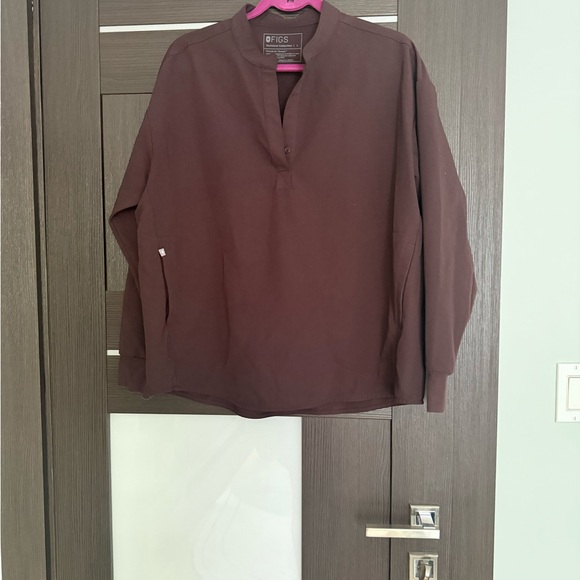 Figs Scrub Top - Picture 1 of 6